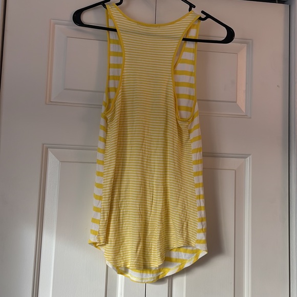 Gap Yellow Striped Tank. Women’s Size XS - Picture 2 of 4